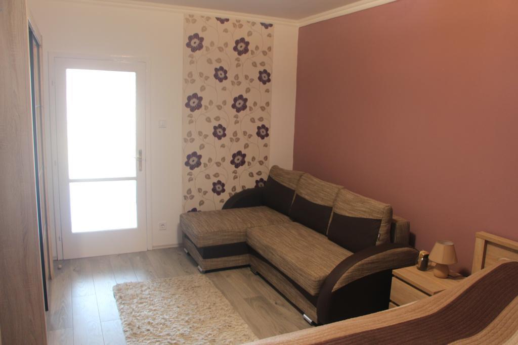 Verona Apartman แซแก็ด ภายนอก รูปภาพ