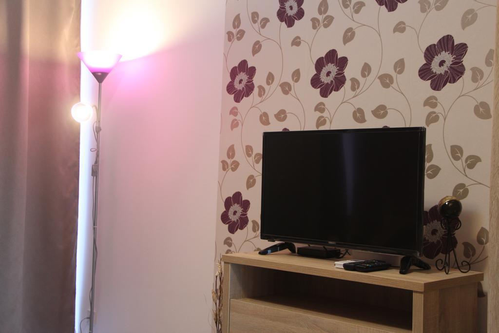 Verona Apartman แซแก็ด ภายนอก รูปภาพ